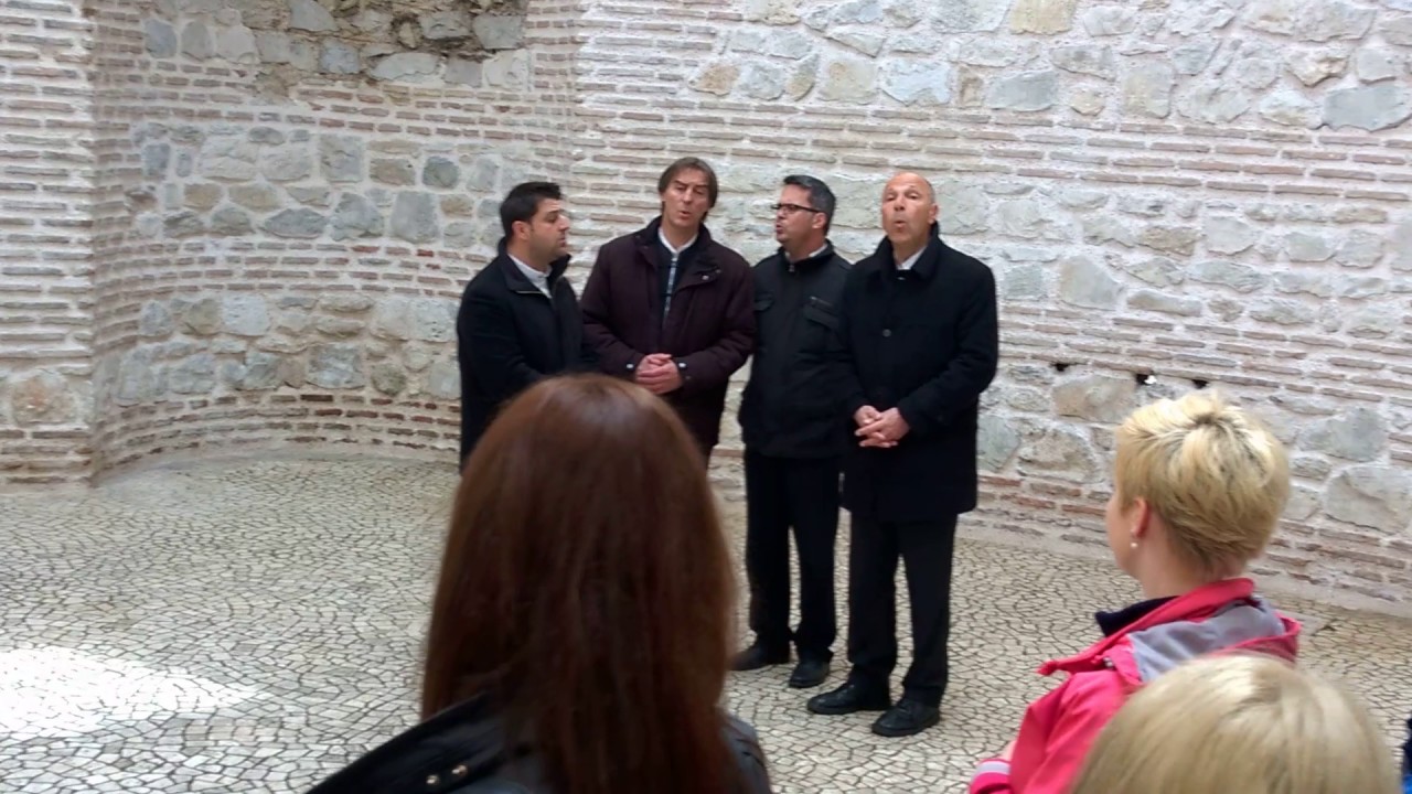 Oj ti dušo,duše moje   klapa More Vestibul Split 29 04 2017