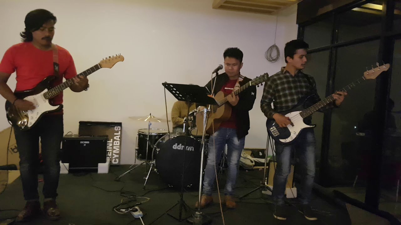 the axe auta chithi ko sarahara le covered by dynamics band