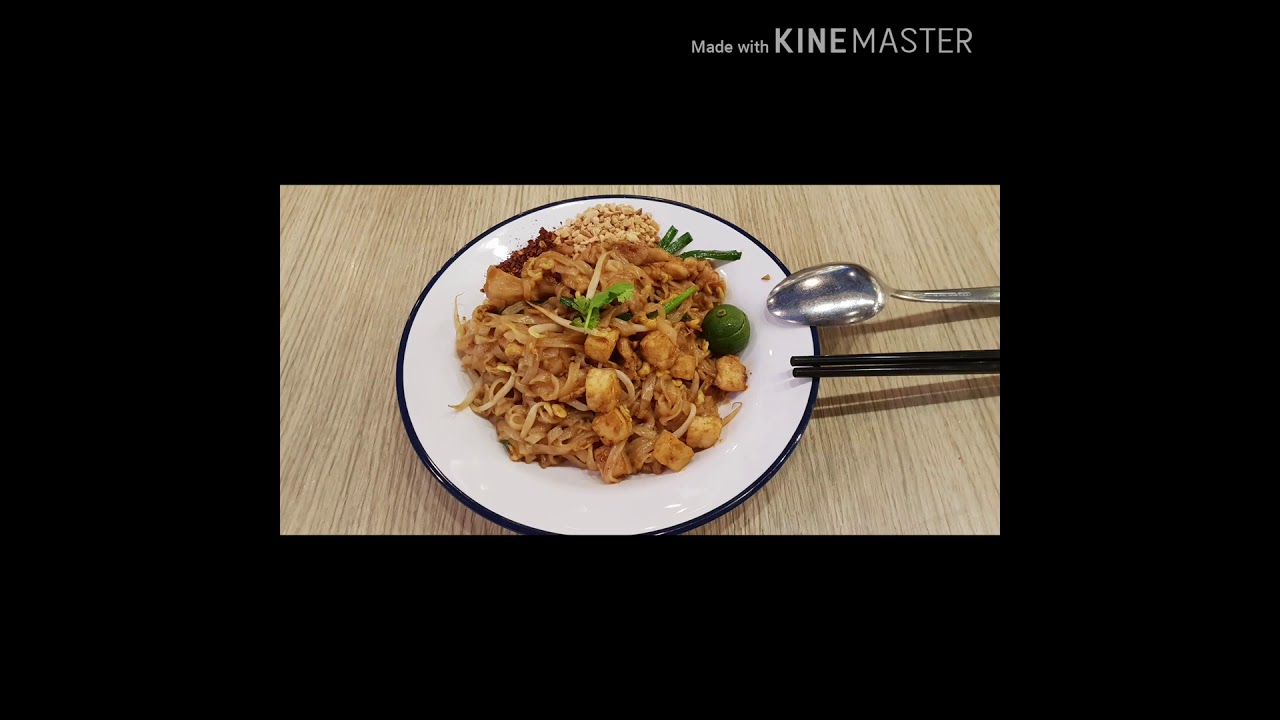 Pad Thai In Parkway Parade Singapore