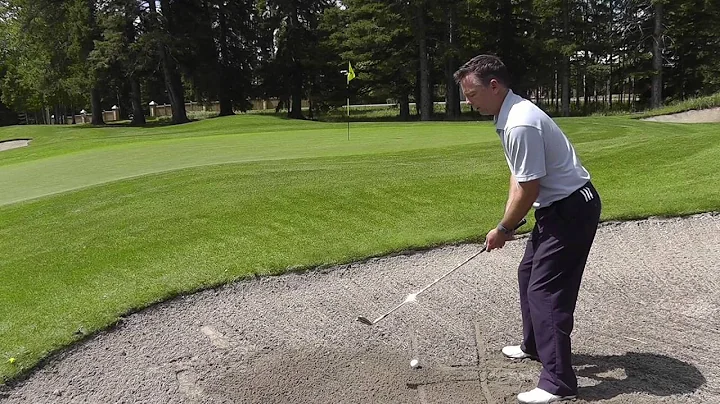 How to Hit the Perfect Greenside Bunker Shot with ...