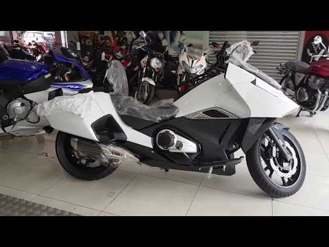 Honda NM4 Feet Forwards Power Cruiser Scooter 670cc Motorcycle Malaysia Walkaround