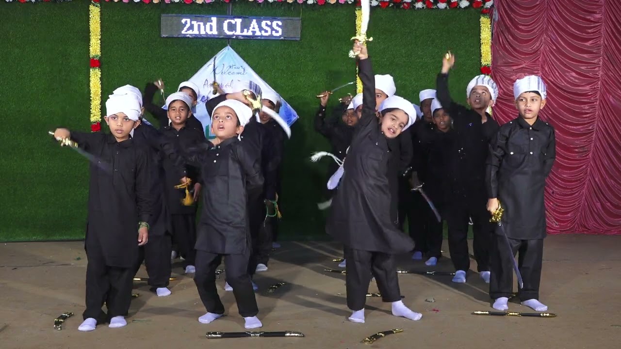 10TH ANNUAL DAY ALFALAH INTERNATIONAL SCHOOL 2ND CLASS KIDS PERFROM ON PYARE AE MARDE MUJAHID