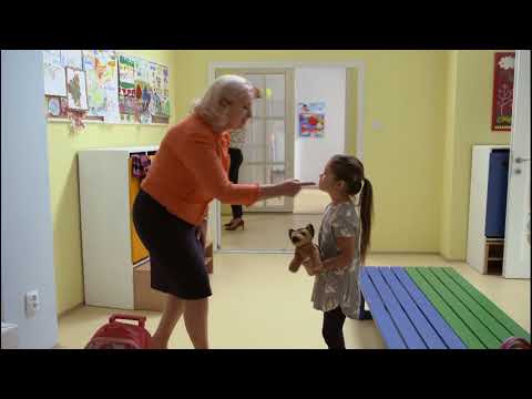 Video: Darček Pre Učiteľku V Materskej škole