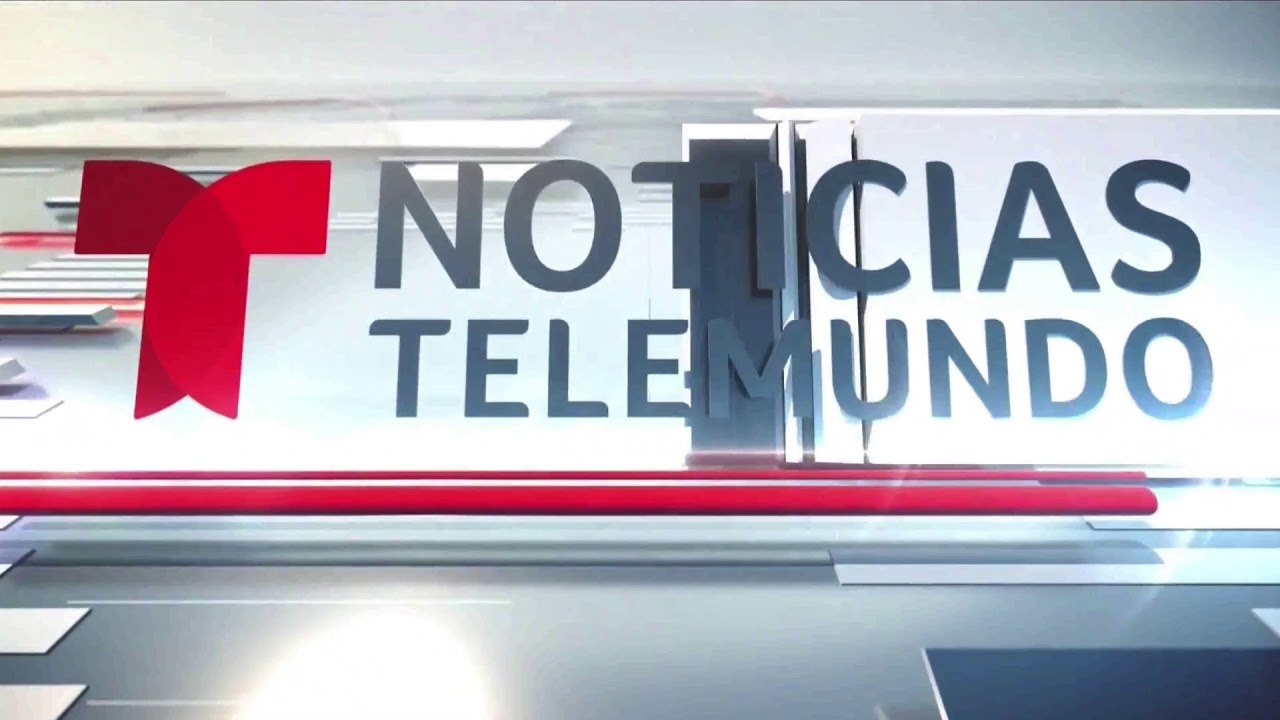 "Noticias Telemundo" Open YouTube