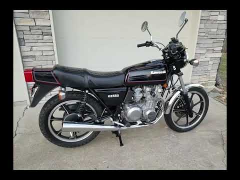 【キ】1980年　洋装 1980 Kawasaki KZ550 - YouTube