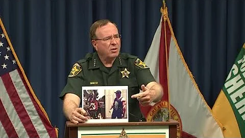 Quadruple murder suspect tortured young girl, show...