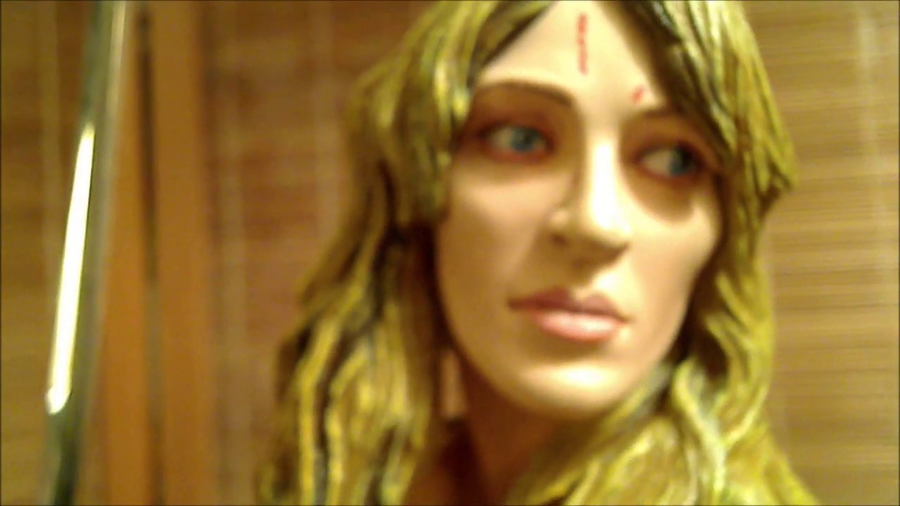 NECA Kill Bill Action Figure Review - YouTube