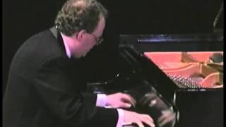 Daniel Berman plays Strauss/Godowsky Symphonic Metamorphosis on Die Fledermaus