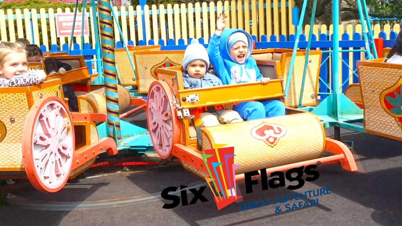 VLOG amusement park in America roller coaster Baby Video Six Flags