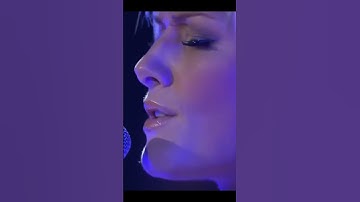 Thumbnail of Helene Fischer - You Raise Me Up