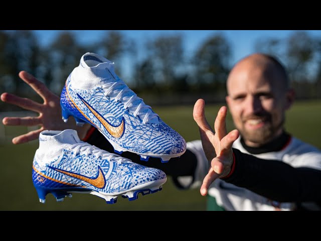 Afrika Volharding Beschrijvend Ronaldo's LAST pair of signature boots? - YouTube