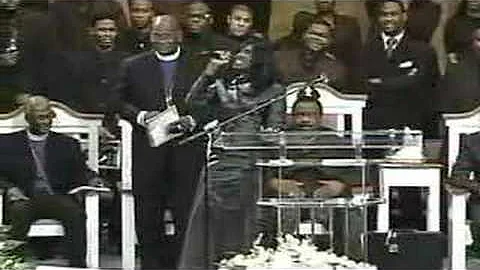 Lucinda Moore Sings @ The Homegoing of Prophet N.L...