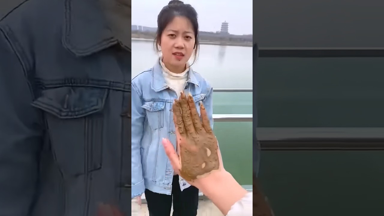 💦😂🤪😱 Представляем «VitaWear SmartBand» — носимый гаджет нового поколения.