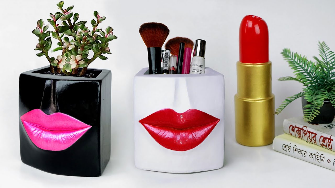 Lip Shape Makeup Brush Holder || Unique flower vase making