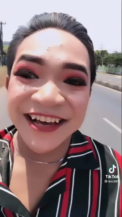 Tiktok nyamar bencong naik motor teriak teriak