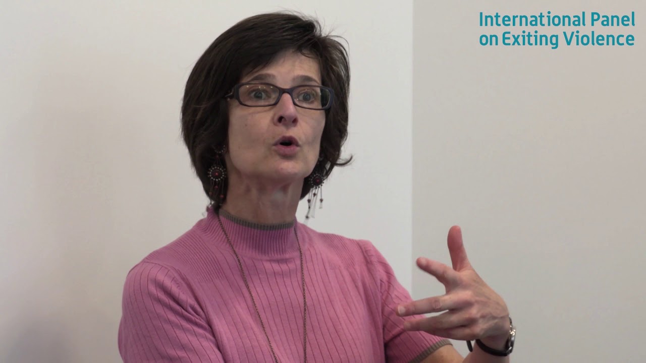 Nathalie Duclos about DDR policies (Disarmament, Demobilization and Reintegration)