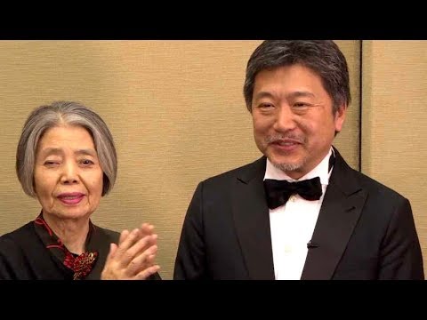 是枝裕和監督、男泣き？樹木希林がフォロー!?／映画『万引き家族』カンヌ囲み会見4