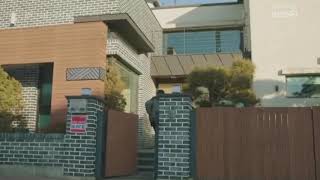 Видео Очень милый разговор с красивой девушкой. Отрывок из дорамы "Что случилось Пун Сан" (автор: DORAMAMOVIE)