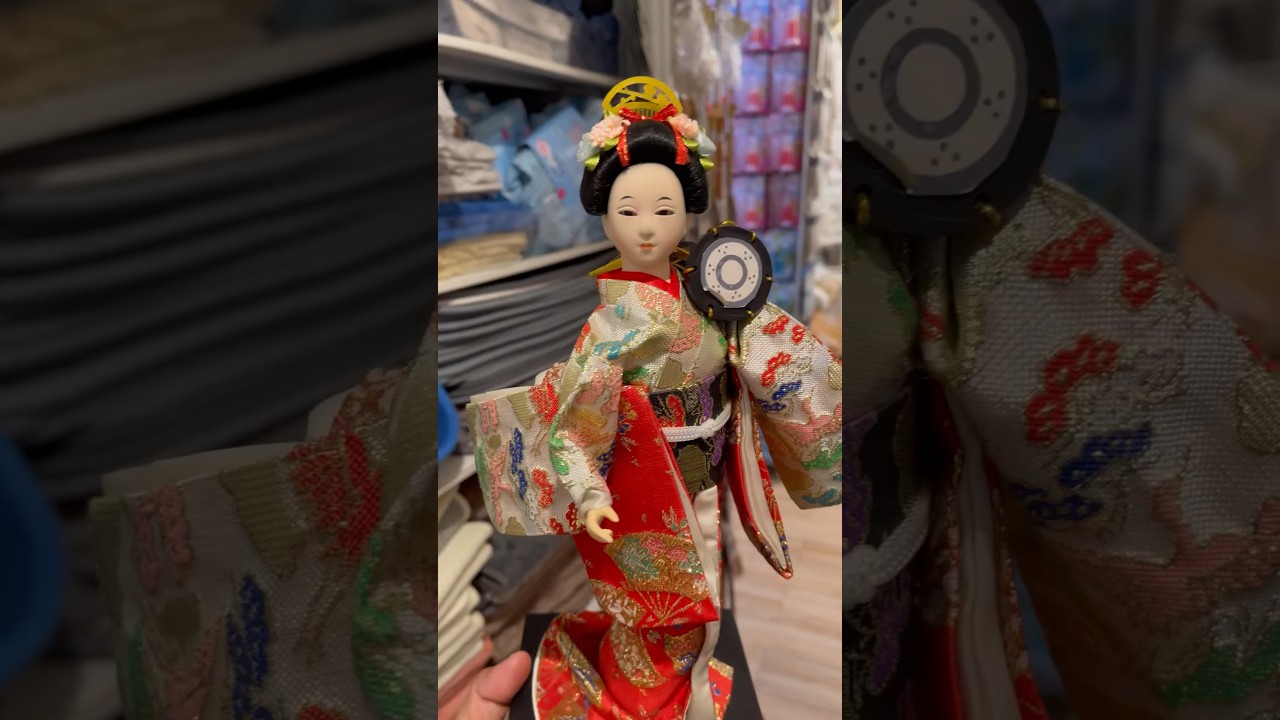 Found These Pretty Japanese Dolls in Daiso 