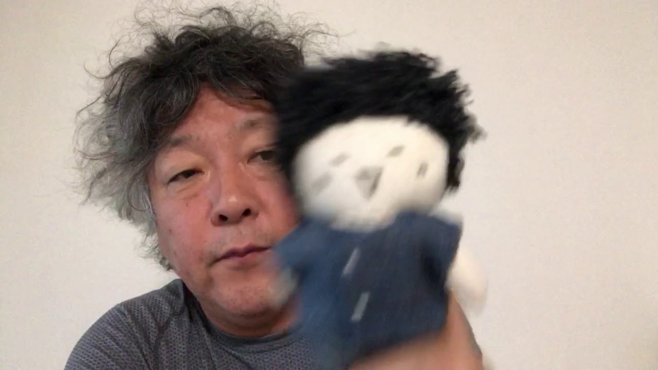 The great sleeping strategy of a genius manga artist.