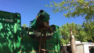Mack LE Mcneilus autoreach 101458