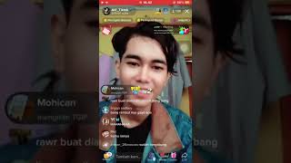 Download Lagu Saat Dilan Cepmek di Rusuhin saat live🤣 #short #dilancepmek #kamunanya MP3 Download Lagu Saat Dilan Cepmek di Rusuhin saat live🤣 #short #dilancepmek #kamunanya MP3