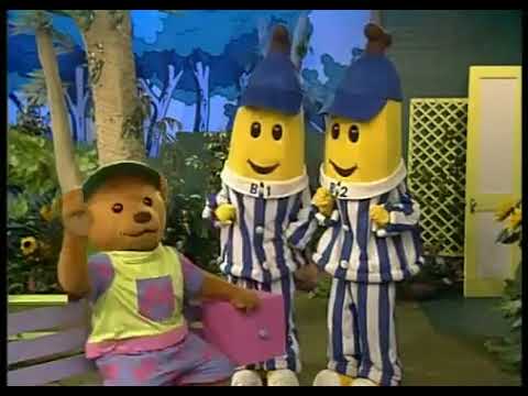 Bananas in Pyjamas - Beat Box (2001) - YouTube