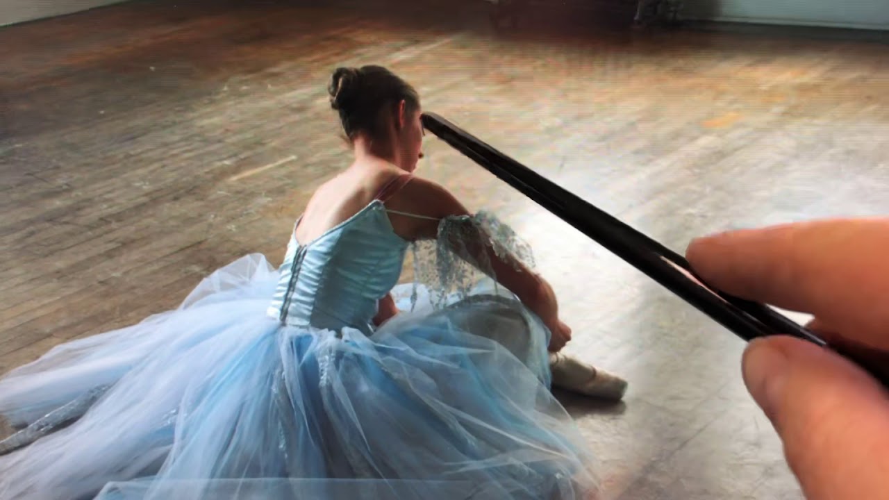 Oil painting a ballerina with a limited palette (part 2 of 3) - YouTube