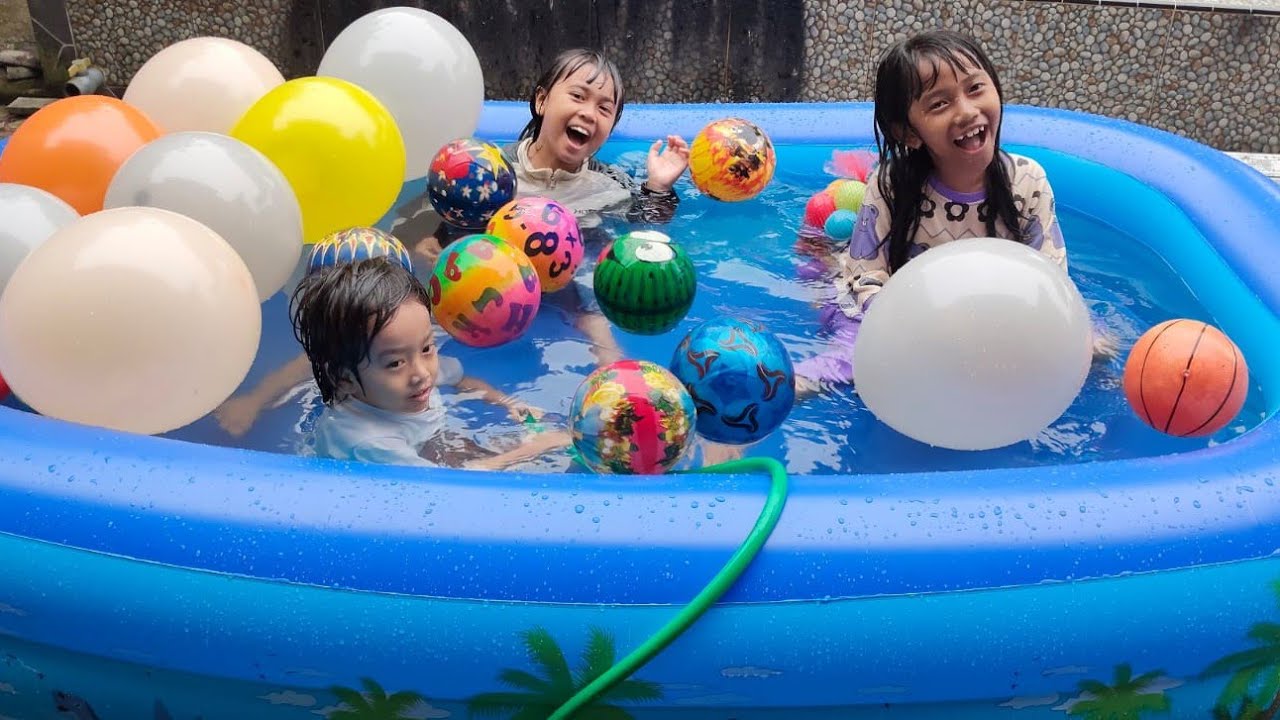 PARA BOCIL BERMAIN BOLA DAN BALON DI KOLAM RENANG, WOOOOWW SERU SEKALIII