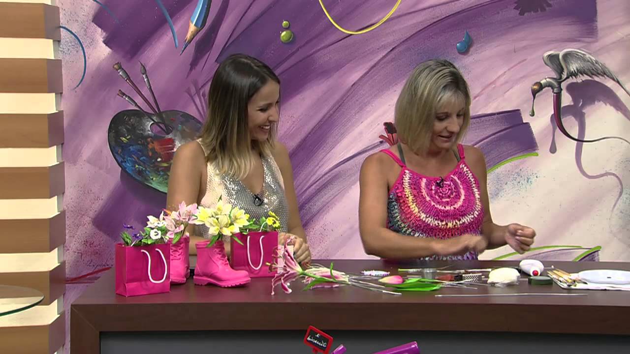 Mulher.com 30/01/2014 - Lírios em Biscuit- Alessandra Assi -  (Bloco 1/2)