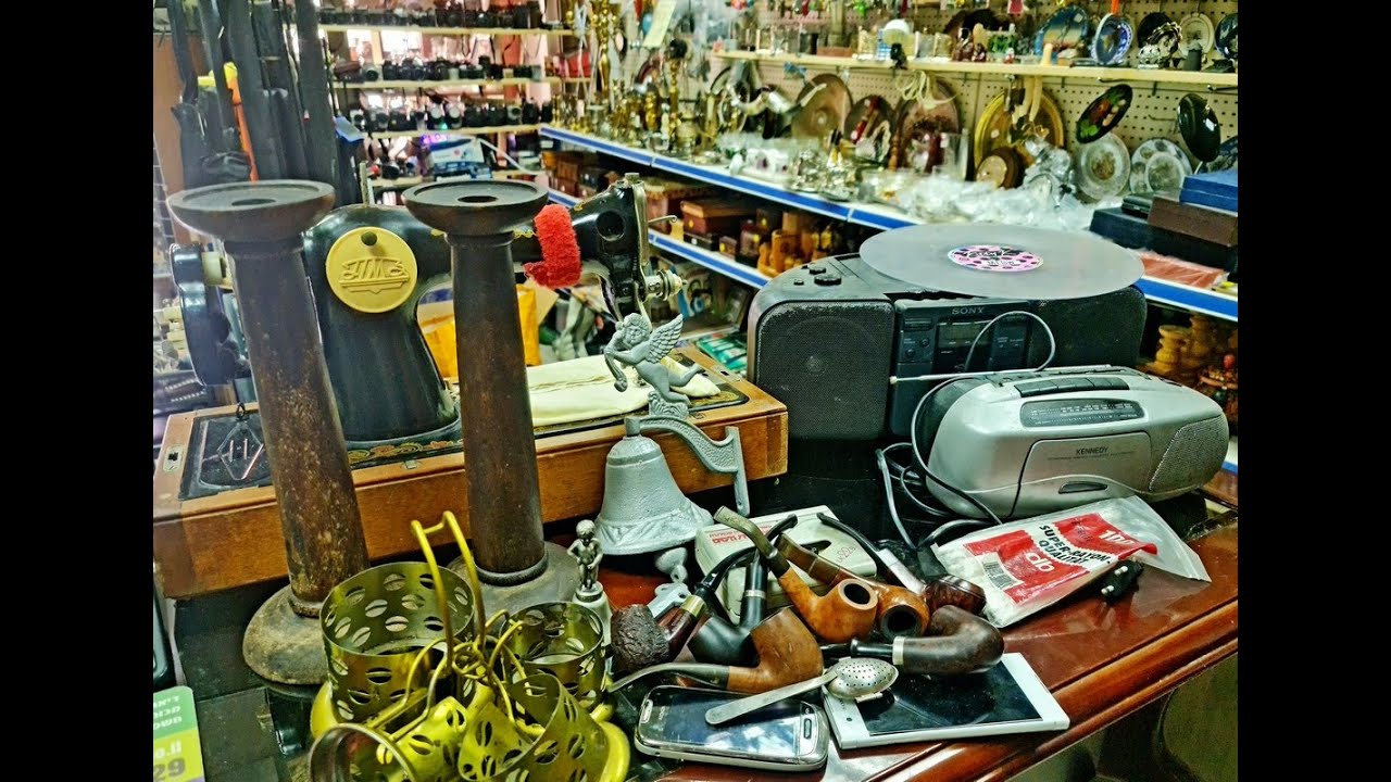 Барахолка в Израиле . Натаскали барахла ... - YouTube