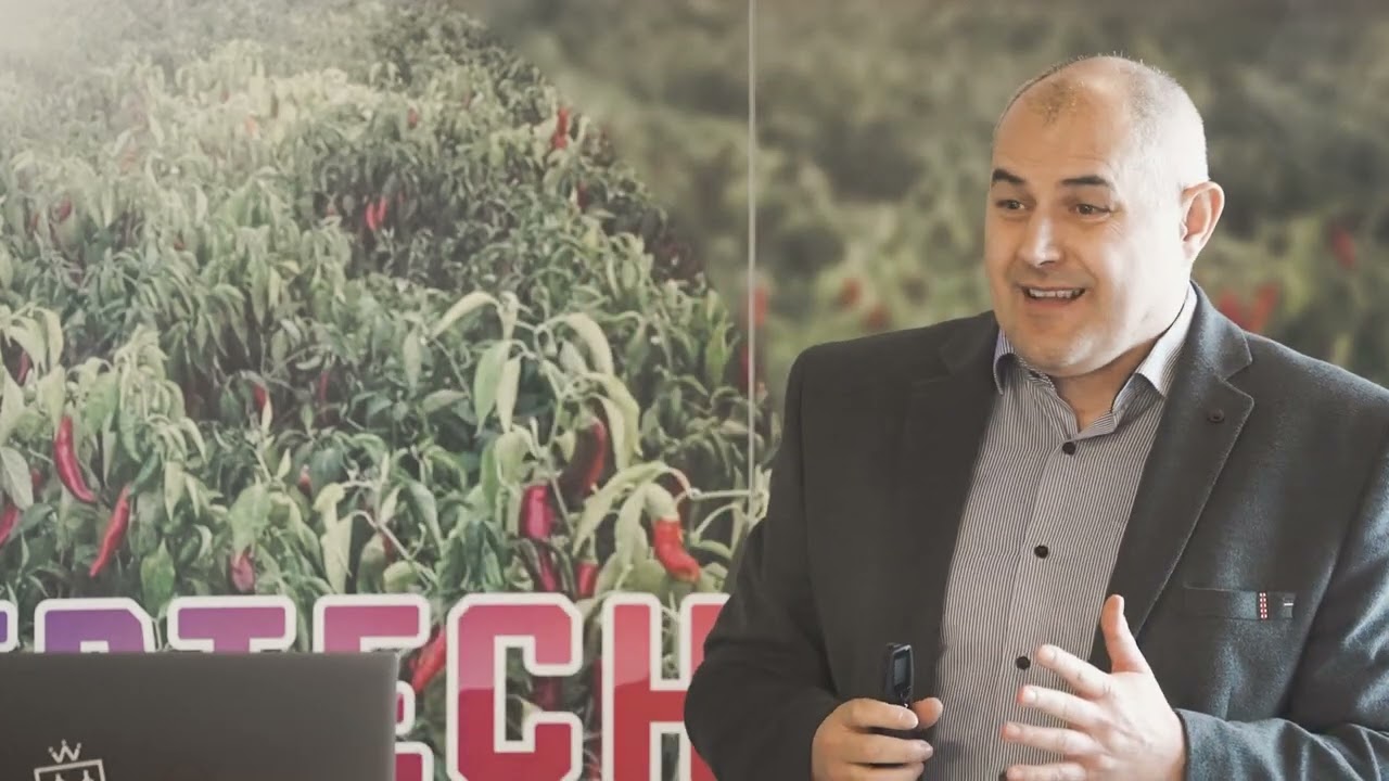 Szélsőségekre adott reakciók - Bor Sándor előadása a Peppertech EDU 2025-ön