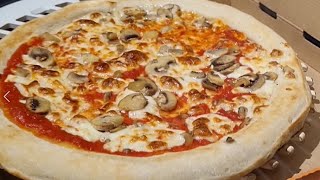 Pazzi, La Pizzeria La Plus Insolite De Paris