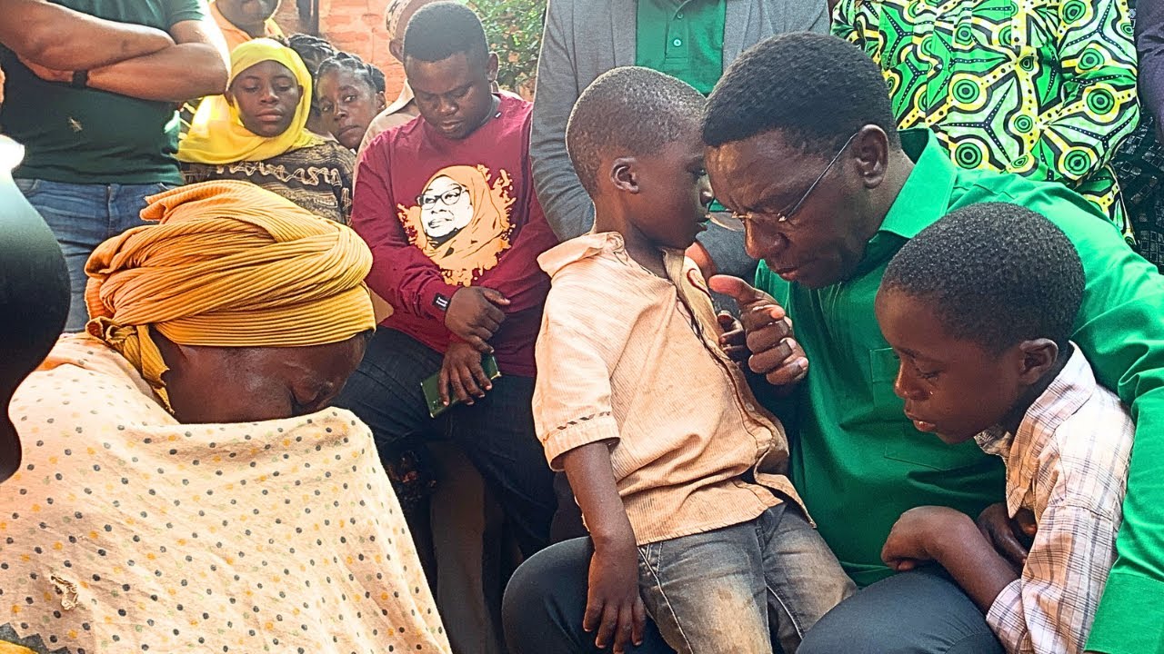 MAKONDA amwaga MACHOZI nyumbani kwao Mtoto ALI HAJI familia yaangua kilio, Rais SAMIA kuwajengea