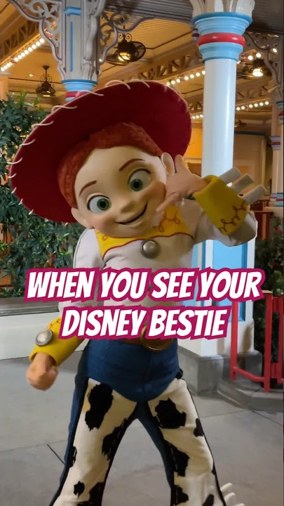Call Me 🤙 Maybe with Jessie #toystory  #disneyparks #character #core #memory #jessie #pixar #viral