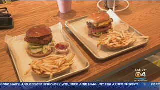 Taste Of The Town: Matchbox & Big Buns on Fort Lauderdale's riverfront