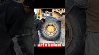 Thợ Vá Lốp Dùng Kỹ Thuật Này Khiến Lốp Xe Rách Nát Sống L...