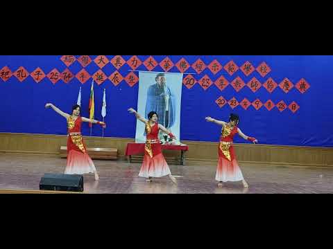 2023年大华佛经示范学校教师节（老师表演）——初中段《孔雀舞》