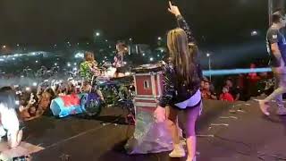 #Viral Cewe joget cocok untuk setatus wa