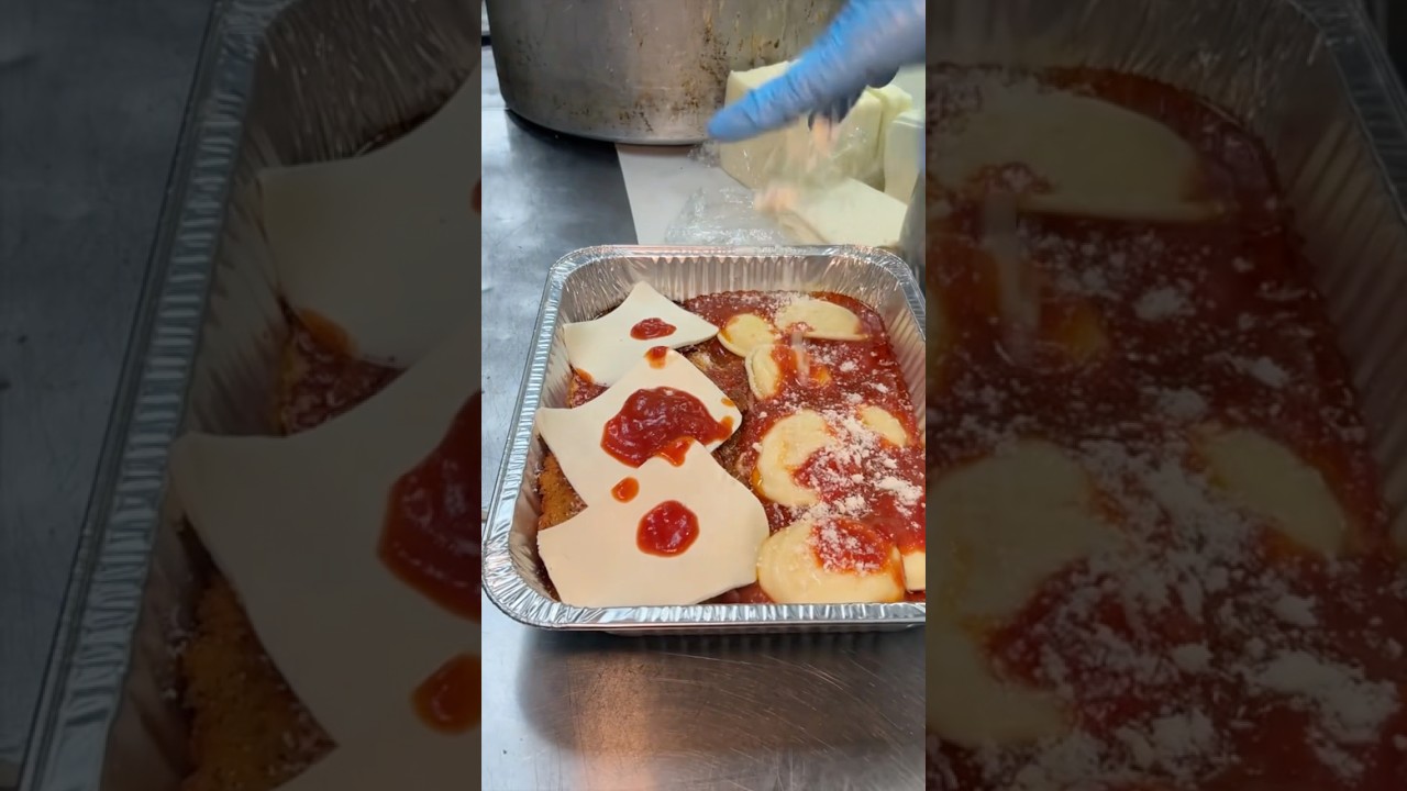 HOT OIL CHICKEN PARM from Panko Pizza in Middletown, NJ! 🍕🍗🍝🔥🤤 Woah. Yes, please!! #DEVOURPOWER