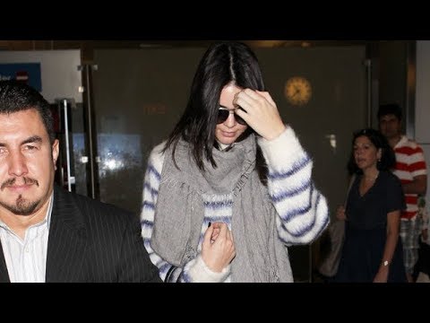 Kendall Jenner Skips Out on New YorkAnd Says Bonjour to the Bohemian ...