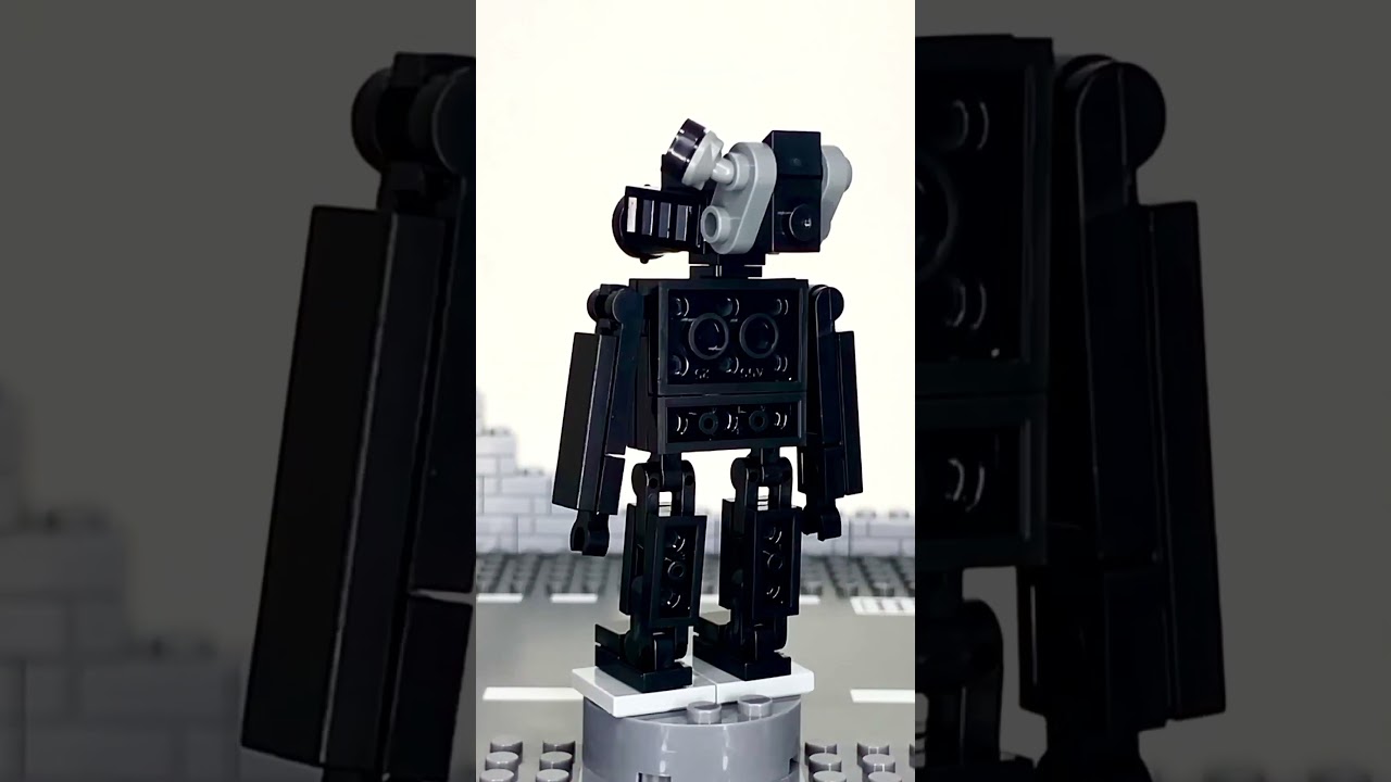 Skibidi Toilet/Small Titan Camera Man