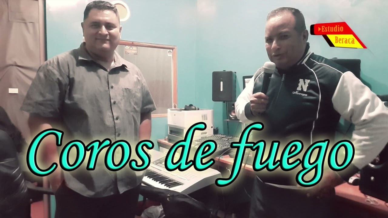 Coros de fuego en la iglesia de Dios