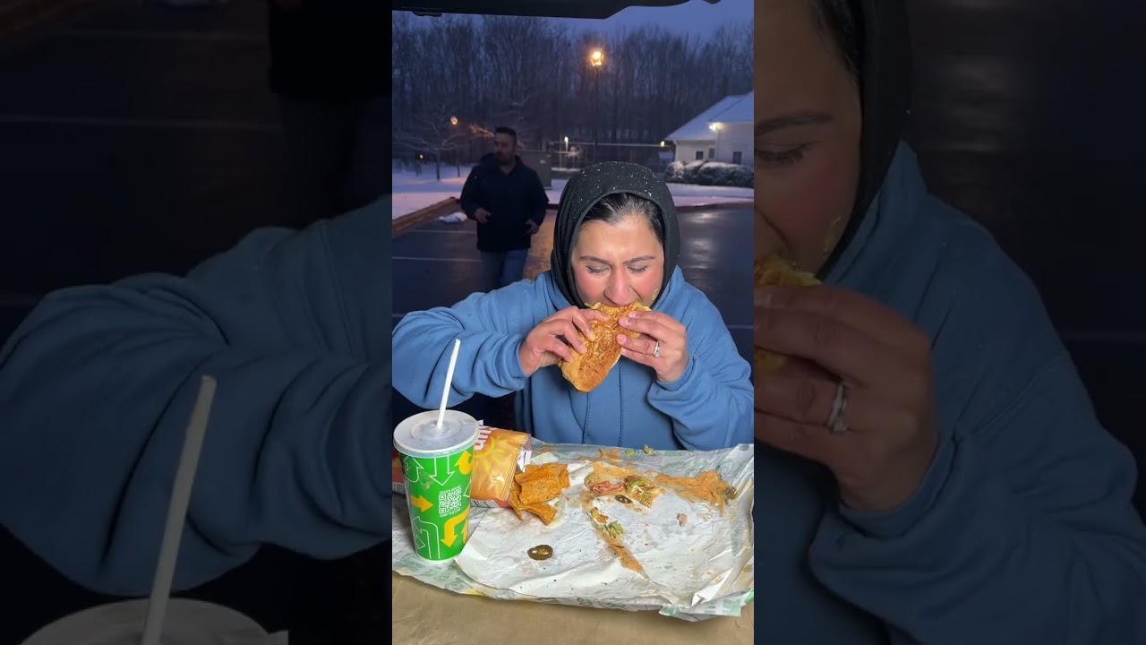 Food challenge with subway! #foodchallenge #foodcompetition #foodreview #food #couplechallenge 