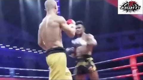 Amazing Fight Scene - Yi Long VS Buakaw Highlights (Shaolin Monk Kung Fu VS Muay Thai)