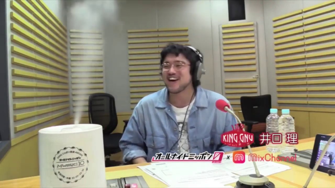 両肩に白馬の井口　キングヌー