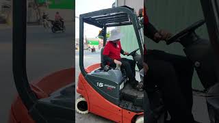 Xe nâng điện Komatsu siu lướt LH: 0989.397.259 ( Lợi) #xenangdien #xenângnhậtbãi #diy #xenâng #sale