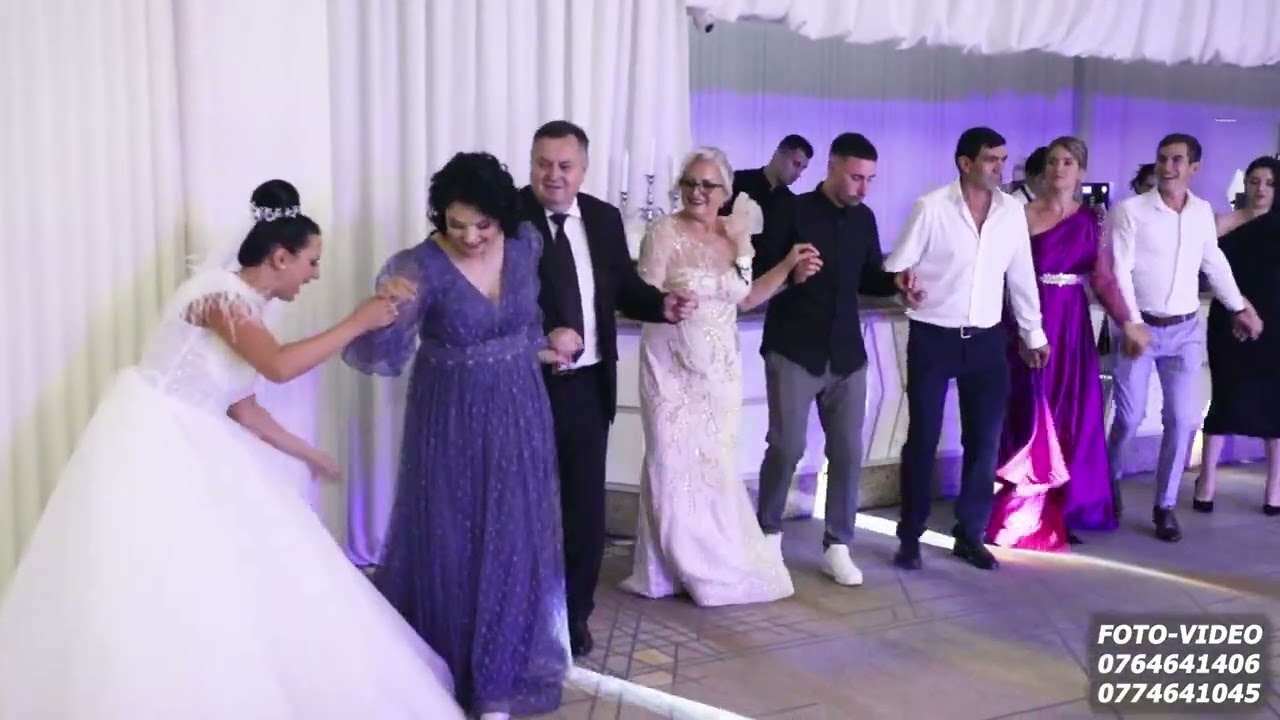 ❤️Catalina Munteanu❤️ colaj de joc colaj nunta👀✅💕🎶😊👌