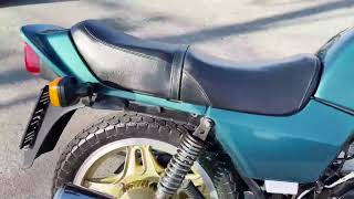 ホンダ ホーク CB エンジン始動動画です。佐賀武雄