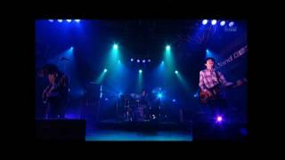 Video thumbnail of "People In The Box - 火曜日 / 空室 (LIVE)"